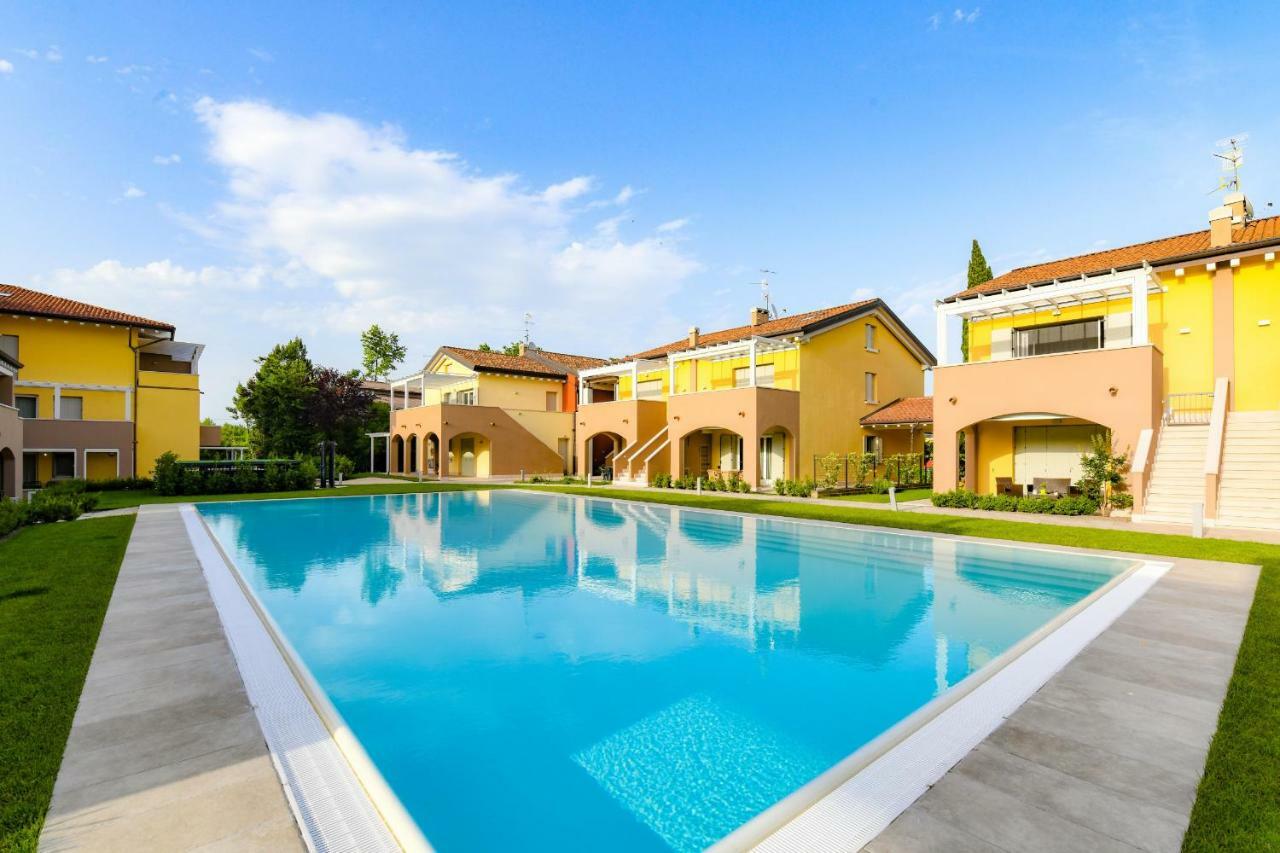My Peschiera Family Home Deluxe Peschiera del Garda Exteriör bild
